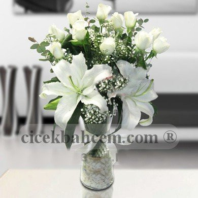15 Adet Beyaz Gül, Kokulu Lilyum