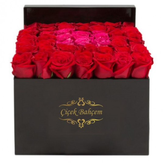 Siyah Kutuda 41 Kırmızı Pembe Gül