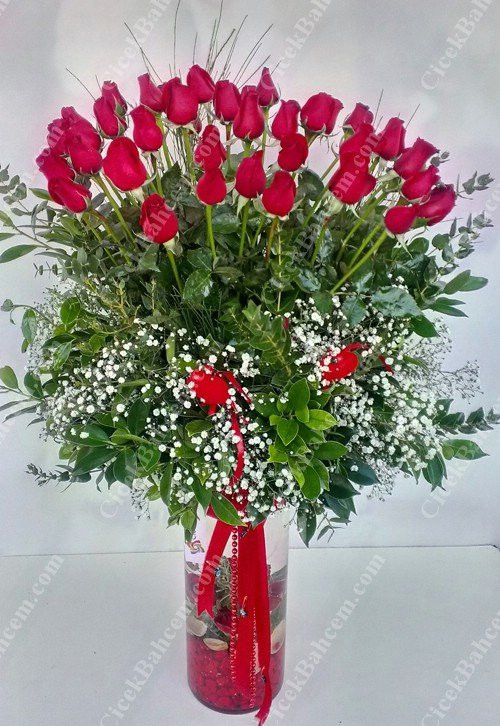 'Kalbimin Yarısı' 41 Adet Kırmızı Gül Aranjmanı