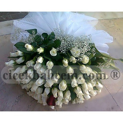 51 Adet Beyaz Gül Buketi
