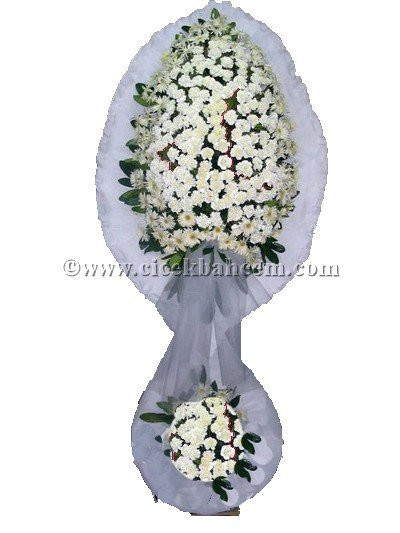 Ayaklı Sepet: Beyaz Karanfillerden Hazırlanmış Düğün, Nikah ve Açılış Sepeti