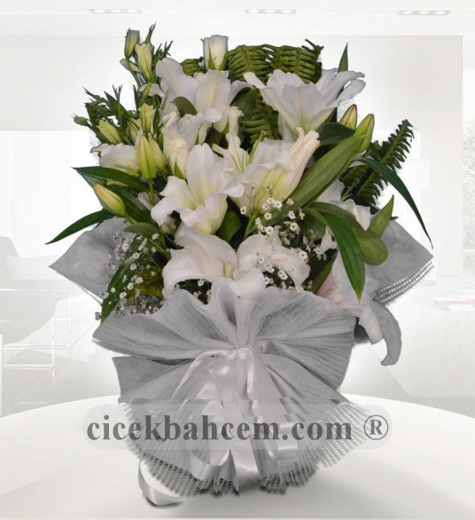 Beyaz Lilyum Buketi SA440