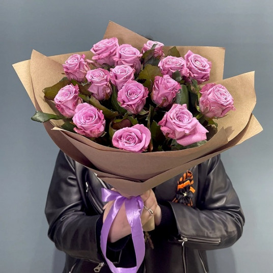 Leylay Rose Bouquet – 15 Stems