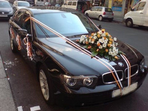 Gelin Motoru Süslemesi Şerit ve Çiçekler 