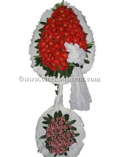 Ayaklı Sepet: Kırçıllı Karanfil ve Gerbera Tasarımı Düğün, Nikah ve Açılış Sepeti