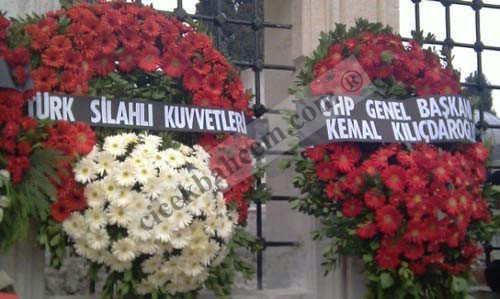 Kurumlar İçin Özel Hazırlanmış Cenaze Çelenkleri