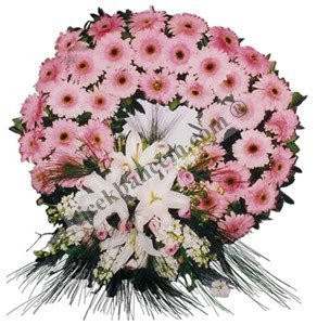 Pembe Gerbera Çiçekleri İle Hazırlanmış Mozele Çelenkleri