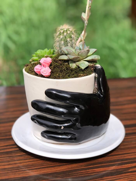 Umbrella, El Objeli Teraryum