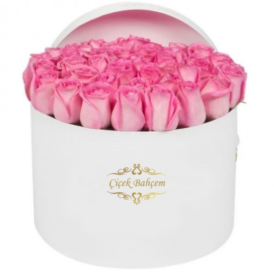 Yuvarlak Beyaz Kutuda 35 Pembe Gül