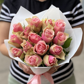 15 Adet Pembe Gül Buketi