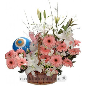 Beyaz ve Pembe Çiçek Aranjmanı 