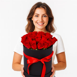 Kutuda Çiçek 17 Kırmızı Gül