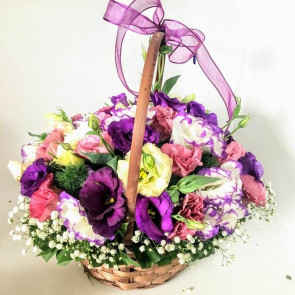 Çiçek Sepeti Lisyantus Sepet İçerisinde