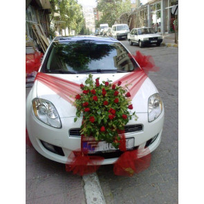 Gelin Arabası Süslemesi Kırmızı Gül ve Kırmızı Tül