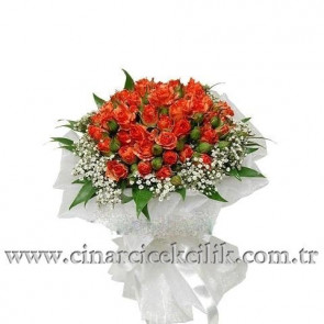 Turuncu Çardak Güllerinden Hazırlanmış Gelin Buketi