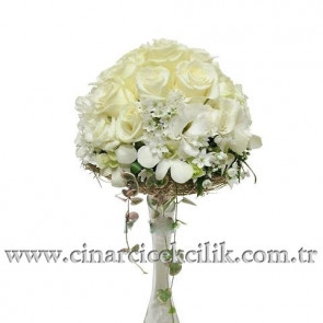 Beyaz Gül ve Gelin Çiçekleri Gelin Eli Buketi
