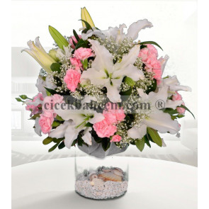 Karışık Mevsim Çiçekleri Aranjmanı 