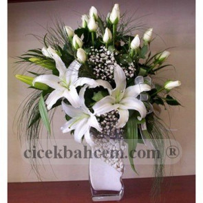 Kokulu Beyaz Lilyum, Beyaz Gül Aranjmanı 