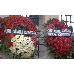 Kurumlar İçin Özel Hazırlanmış Cenaze Çelenkleri