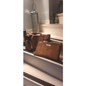 Kahverengi Suni Deri Yavrulu Çanta.