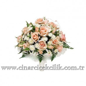 Turuncu Gül ve Kır Çiçekleri İle Hazırlanmış Gelin Buketi