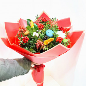 Mutlu Seneler - Kokina Çiçeği Buketi (Yılbaşı Çiçegi) - Bir Buket 6 Adet - Özel Siyah Kağıt