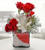 Vazo İçine 7 Adet Kırmızı Gül, Lilyum Aranjman