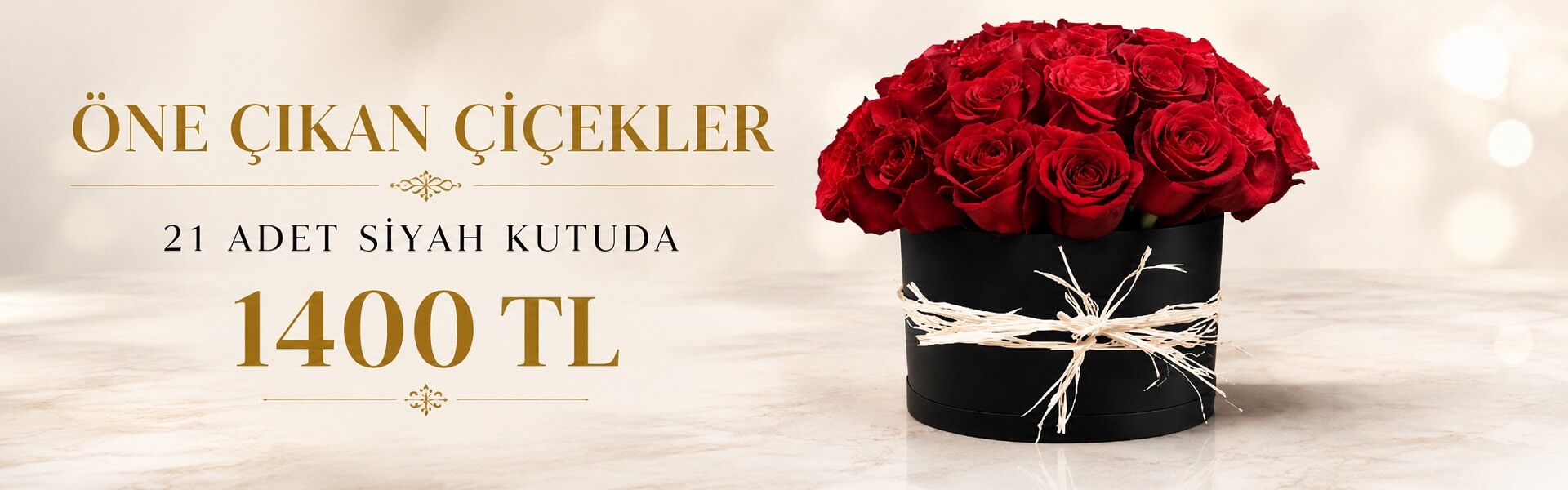 &Ouml;ne &ccedil;ıkan &ccedil;i&ccedil;ekler, siyah kutuda 21 adet kırmızı g&uuml;l 1400 TL